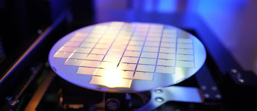 Gan pagrindu sukurta žemos temperatūros epitaksijos technologija