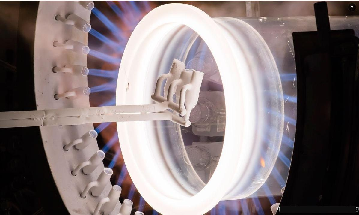 Kokie yra įvairūs kvarco panaudojimo būdai puslaidininkių gamyboje?